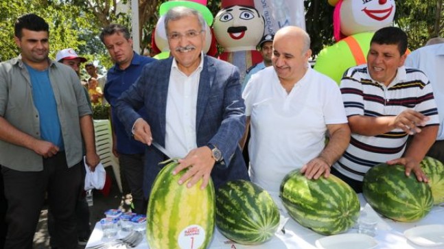 “BEYKOZ KARPUZ FESTİVALİ” DAMAKLARI ŞENLENDİRDİ  