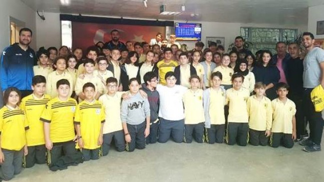 BEYKOZ BLD.SPOR’DAN BİR ZİYARETTE İSHAKAĞA ORTAOKULUNA İDİ