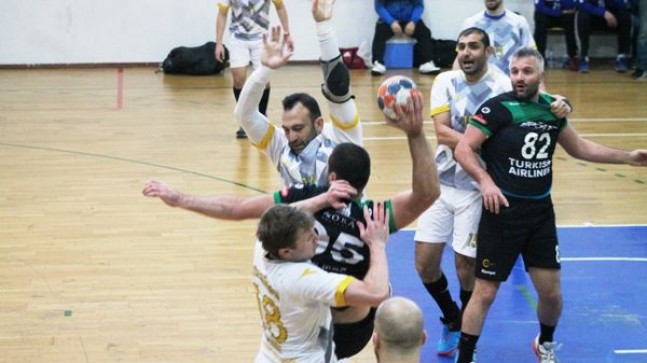 BEYKOZ BELEDİYSPOR, GÜNEYSU’YU TEK GOL FAKLA GEÇTİ 30-29