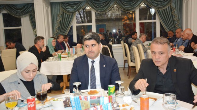 CHP Beykoz’da muhtarlarla iftarda buluştu!…